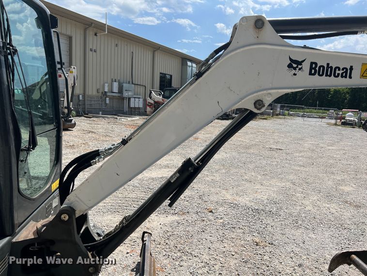 image for item JX9492 2018 Bobcat E35  mini excavator