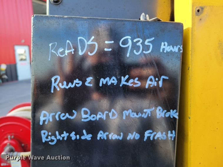 image for item JZ9181 2011 Kaeser M57  air compressor