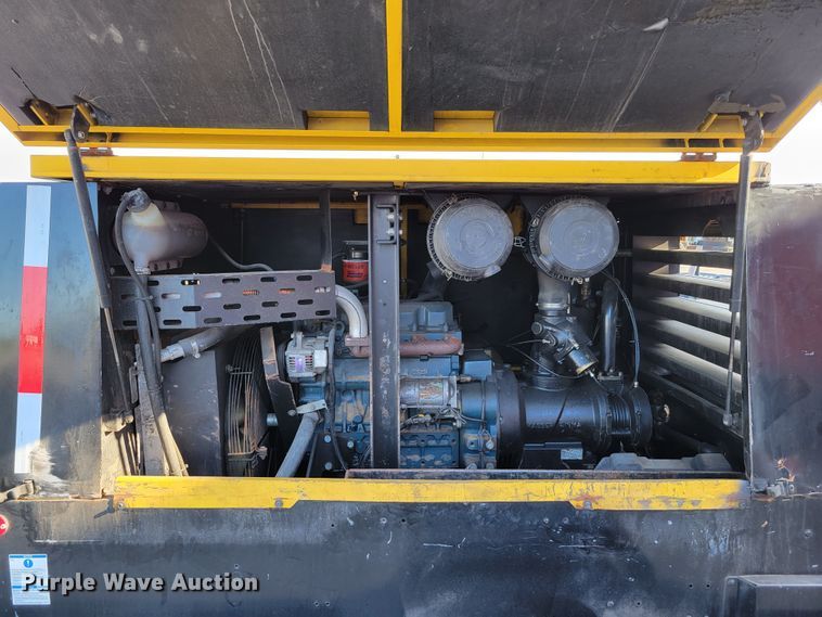 image for item JZ9181 2011 Kaeser M57  air compressor