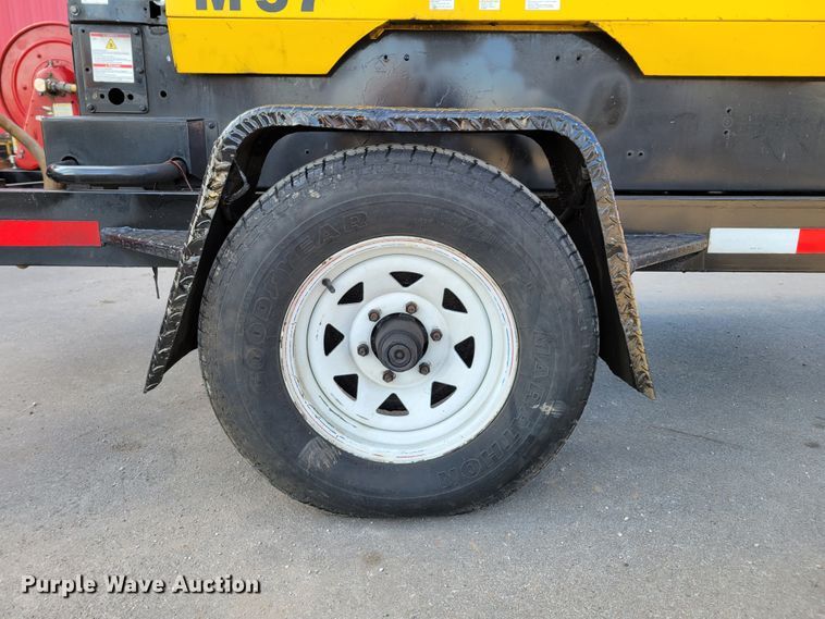 image for item JZ9181 2011 Kaeser M57  air compressor