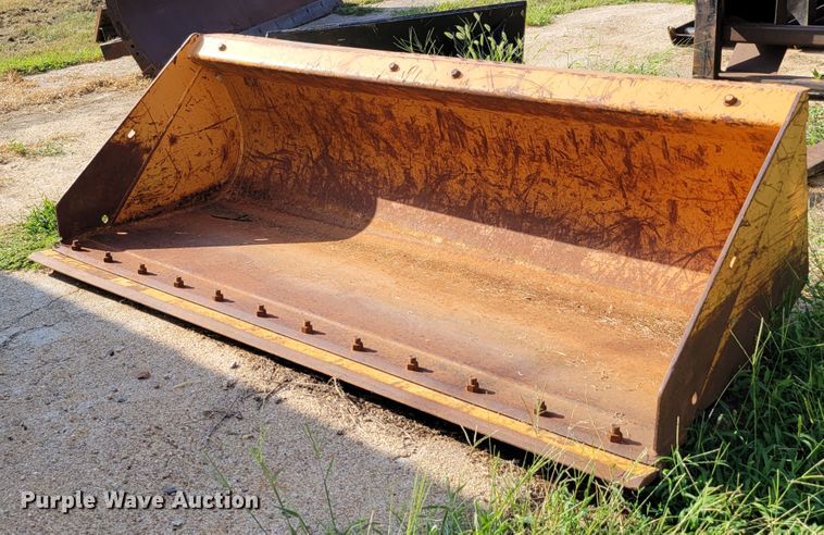 image for item JZ9190 Case  skid steer bucket