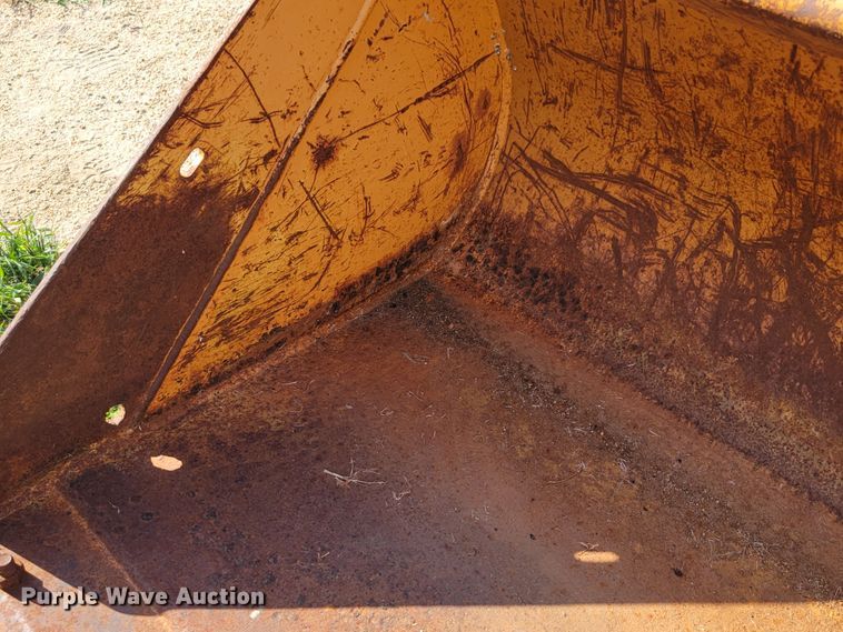 image for item JZ9190 Case  skid steer bucket