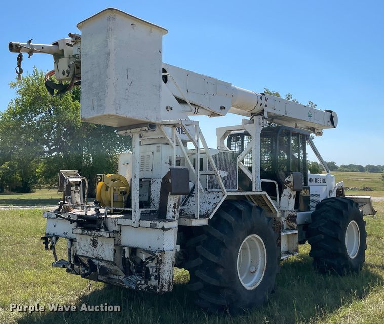 image for item KE9322 1997 John Deere 540B  skidder