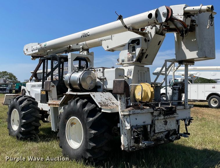 image for item KE9322 1997 John Deere 540B  skidder