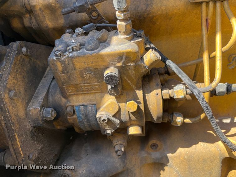 image for item KE9322 1997 John Deere 540B  skidder