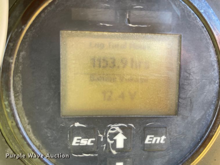 image for item KE9324 2017 Vermeer BC1200XL  wood chipper