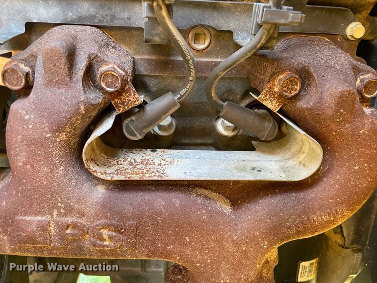 image for item KE9324 2017 Vermeer BC1200XL  wood chipper