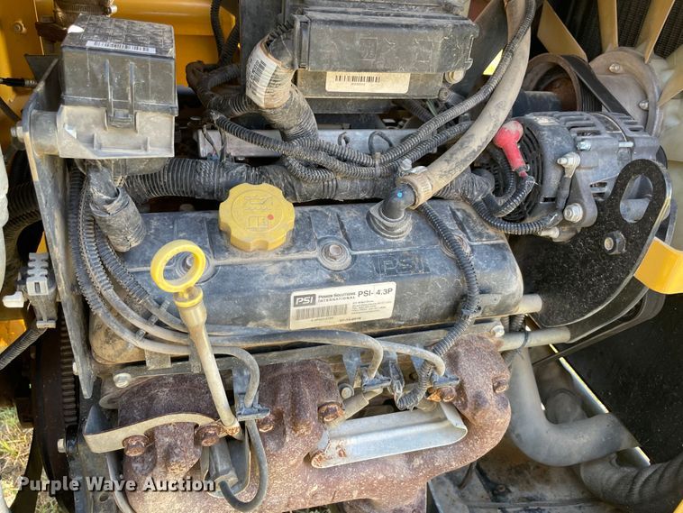 image for item KE9324 2017 Vermeer BC1200XL  wood chipper