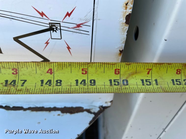 image for item KE9325 2008 International 4300  forestry bucket truck