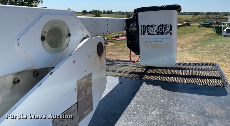 image for item KE9325 2008 International 4300  forestry bucket truck