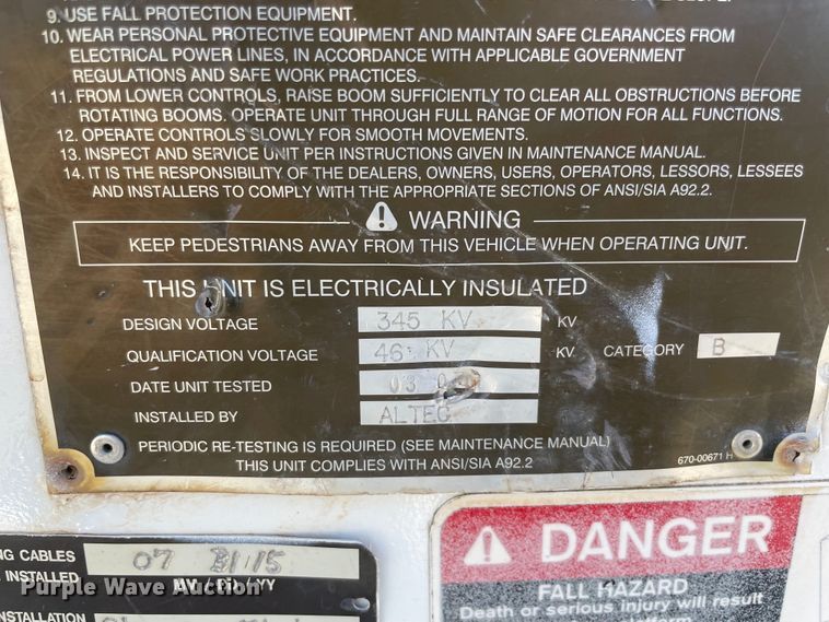 image for item KE9326 2008 International 4300  bucket truck