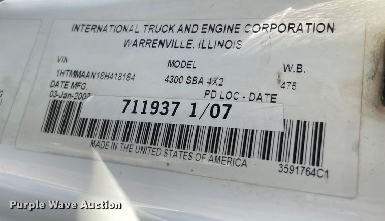 image for item KE9326 2008 International 4300  bucket truck