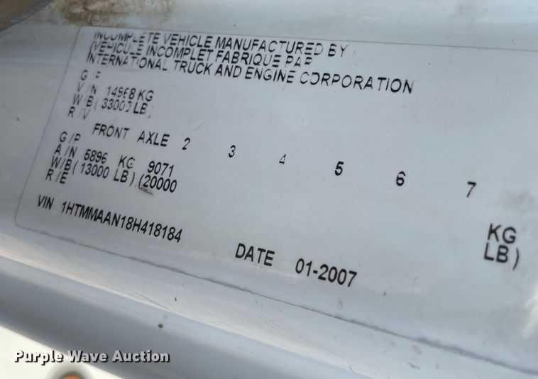 image for item KE9326 2008 International 4300  bucket truck