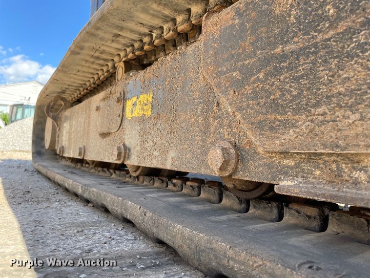 image for item KF9547 2015 Bobcat E35i  mini excavator