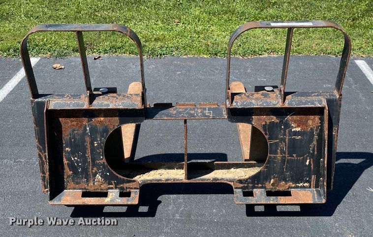 image for item KF9550 HLA HD37BO500  skid steer forks