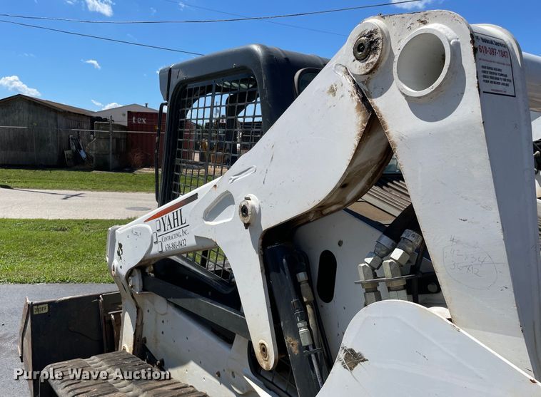 image for item KF9552 2015 Bobcat T650  tracked skid steer loader