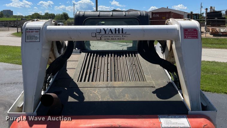 image for item KF9552 2015 Bobcat T650  tracked skid steer loader