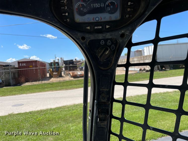 image for item KF9552 2015 Bobcat T650  tracked skid steer loader