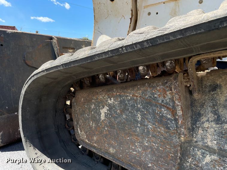 image for item KF9552 2015 Bobcat T650  tracked skid steer loader