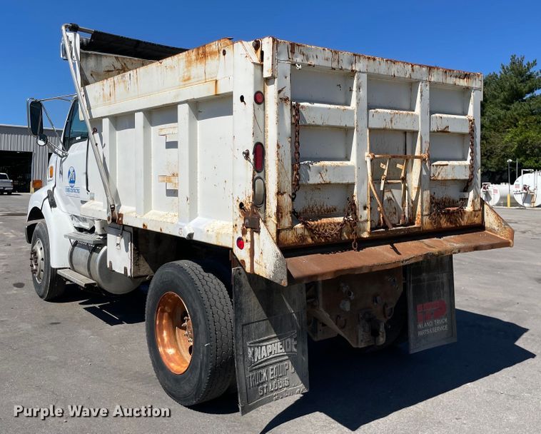 image for item KF9555 2001 Sterling L9501  dump truck