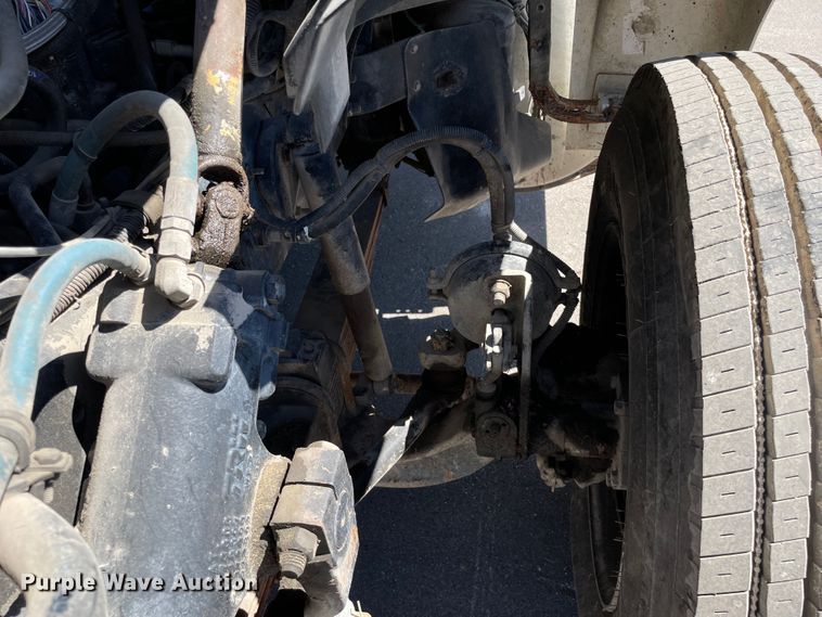 image for item KF9555 2001 Sterling L9501  dump truck