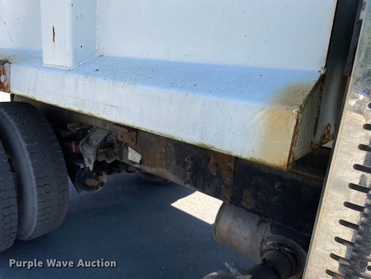 image for item KF9555 2001 Sterling L9501  dump truck