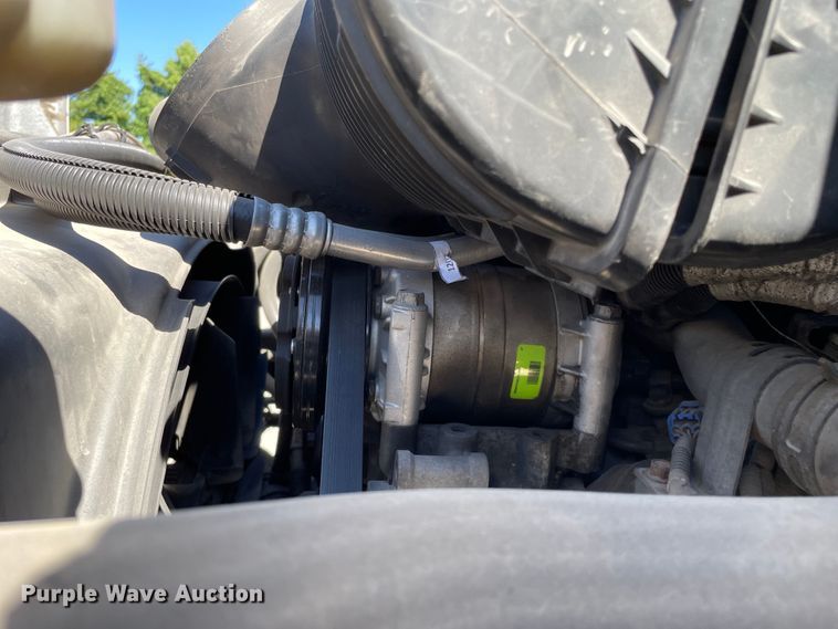 image for item KF9556 2005 GMC C4500  flatbed truck