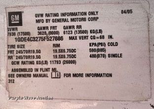 image for item KF9556 2005 GMC C4500  flatbed truck