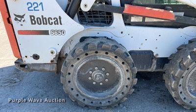 image for item KF9557 2015 Bobcat S650  skid steer loader
