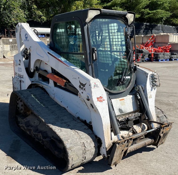 image for item KF9558 2016 Bobcat T770  tracked skid steer loader