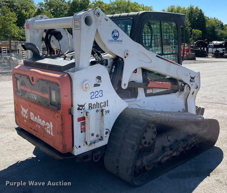 image for item KF9558 2016 Bobcat T770  tracked skid steer loader
