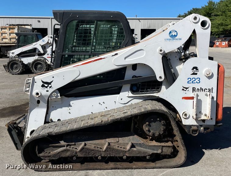 image for item KF9558 2016 Bobcat T770  tracked skid steer loader