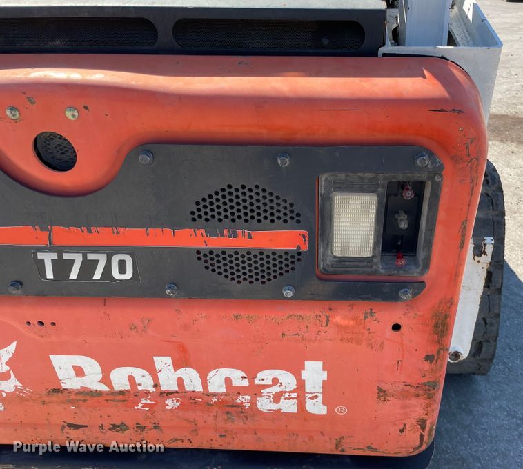 image for item KF9558 2016 Bobcat T770  tracked skid steer loader
