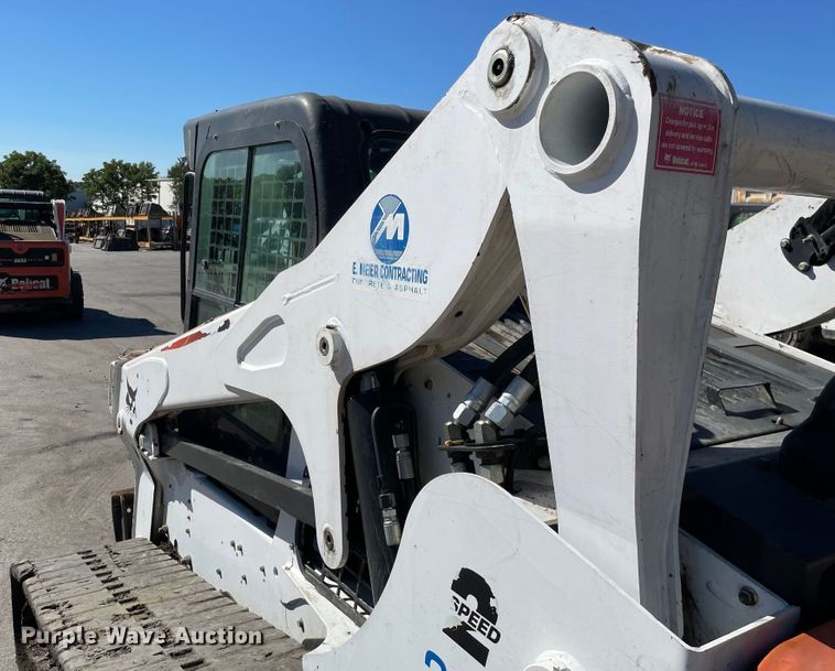 image for item KF9558 2016 Bobcat T770  tracked skid steer loader