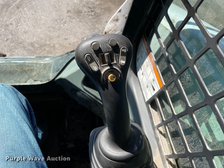 image for item KF9558 2016 Bobcat T770  tracked skid steer loader