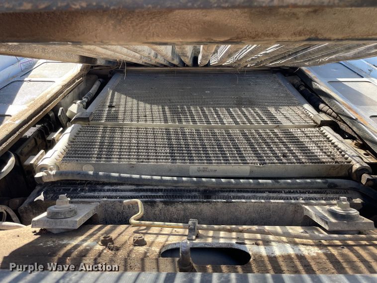 image for item KF9558 2016 Bobcat T770  tracked skid steer loader