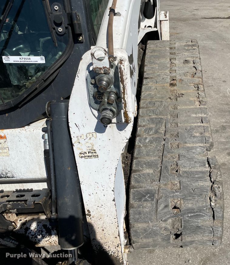image for item KF9558 2016 Bobcat T770  tracked skid steer loader