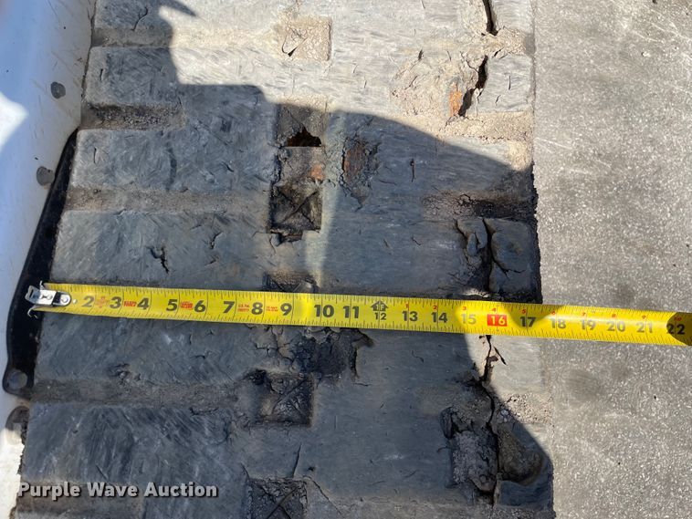 image for item KF9558 2016 Bobcat T770  tracked skid steer loader