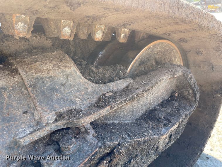 image for item KF9558 2016 Bobcat T770  tracked skid steer loader