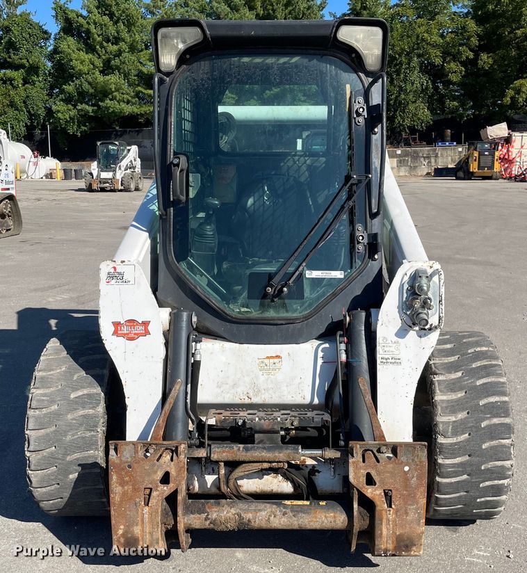 image for item KF9559 2015 Bobcat S650  skid steer loader