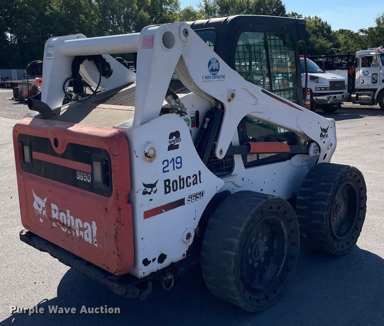 image for item KF9559 2015 Bobcat S650  skid steer loader