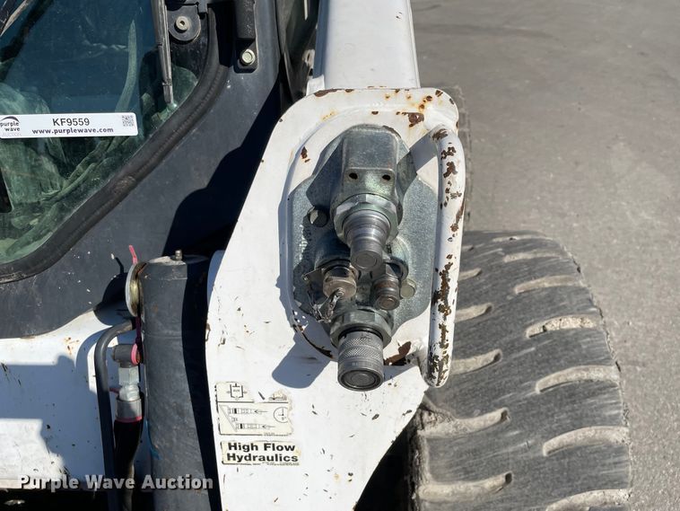 image for item KF9559 2015 Bobcat S650  skid steer loader