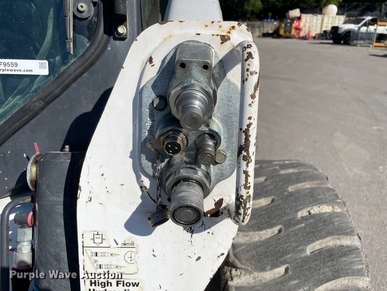 image for item KF9559 2015 Bobcat S650  skid steer loader