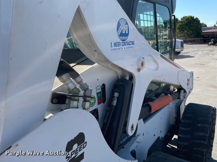 image for item KF9559 2015 Bobcat S650  skid steer loader