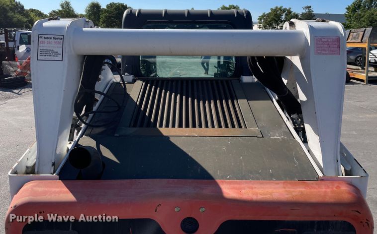 image for item KF9559 2015 Bobcat S650  skid steer loader