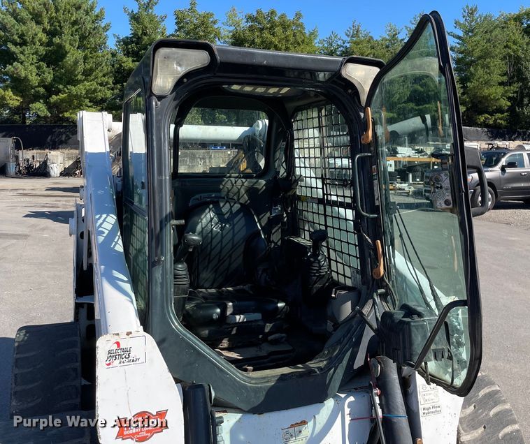 image for item KF9559 2015 Bobcat S650  skid steer loader