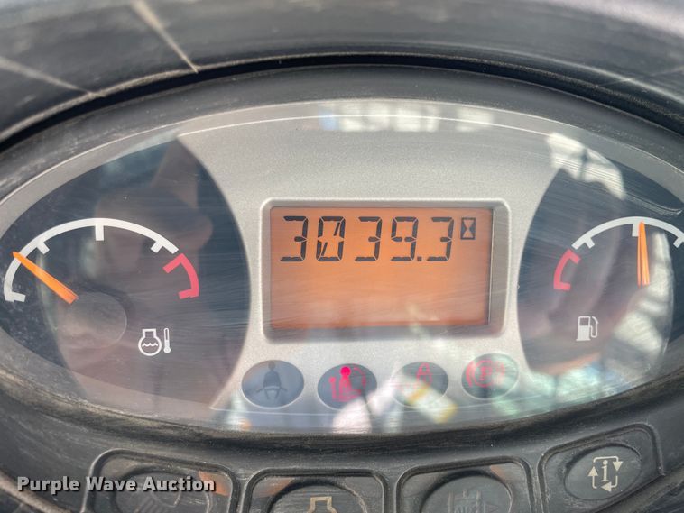 image for item KF9559 2015 Bobcat S650  skid steer loader