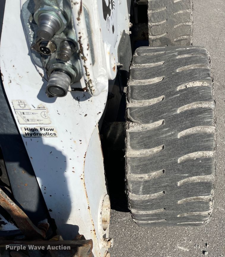 image for item KF9559 2015 Bobcat S650  skid steer loader