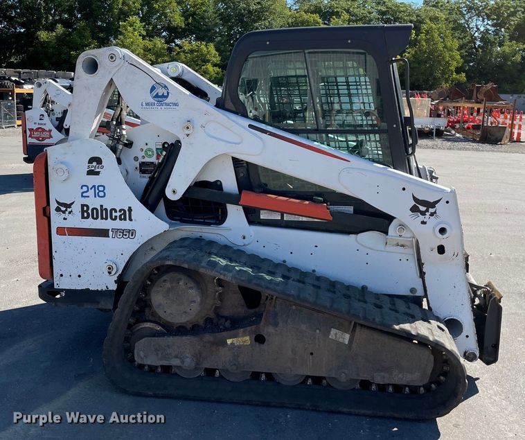 image for item KF9560 2015 Bobcat T650  tracked skid steer loader
