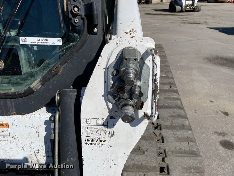 image for item KF9560 2015 Bobcat T650  tracked skid steer loader